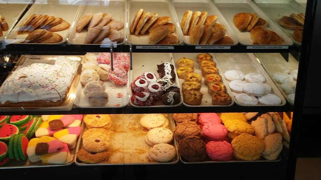 El Dorado Bakery | 3041 Isleta Blvd SW, Albuquerque, NM 87105, USA | Phone: (505) 200-2676