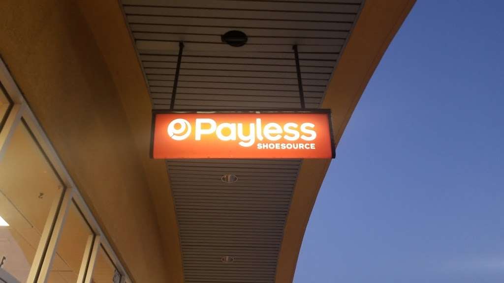 Payless ShoeSource | Bays 3 AND F, 2670 FL-50, Clermont, FL 34711, USA | Phone: (352) 242-0361