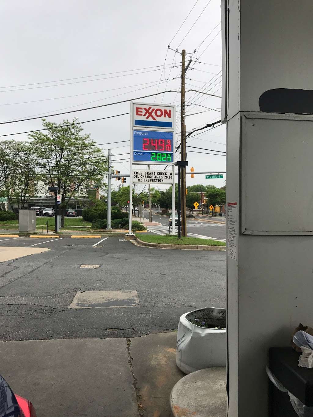 Exxon | 7110 Baltimore Ave, College Park, MD 20740 | Phone: (301) 864-3400