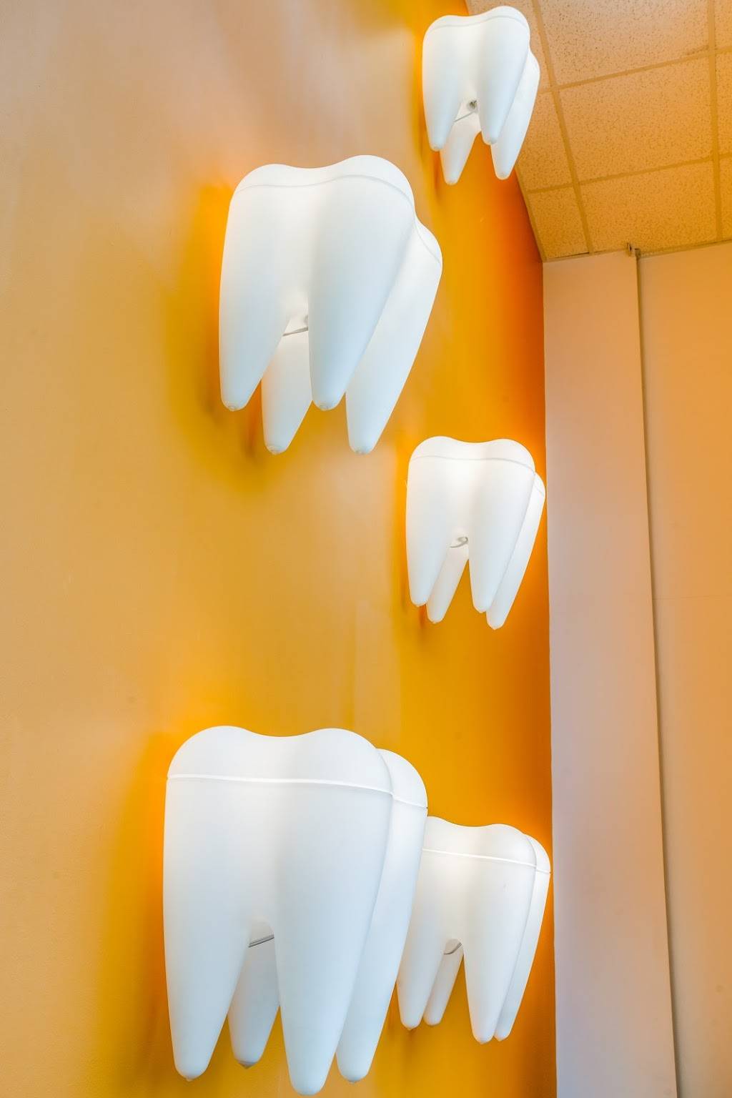 Viva Dental | 722 W Spring Valley Rd, Richardson, TX 75080 | Phone: (972) 437-6000