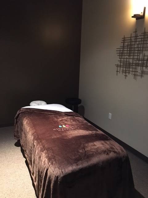 Elements Massage | 2501 W Happy Valley Rd Suite 32-1060, Phoenix, AZ 85085, USA | Phone: (623) 444-2402