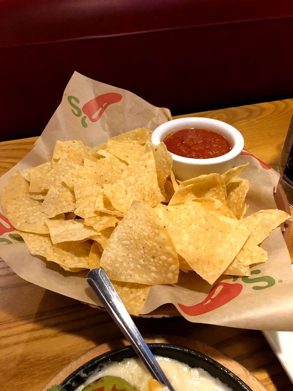 Chilis Grill & Bar | 3200 Terminal C E Airfield Dr, Terminal C, Gate 33, Dallas, TX 75261, USA | Phone: (972) 973-4780