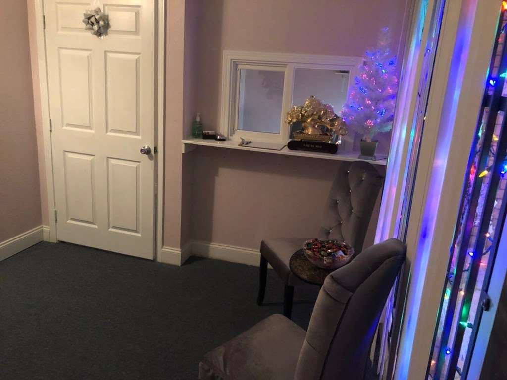 Lavender Massage | 17993 Outer Hwy 18 S #7, Apple Valley, CA 92307, USA | Phone: (760) 509-6789