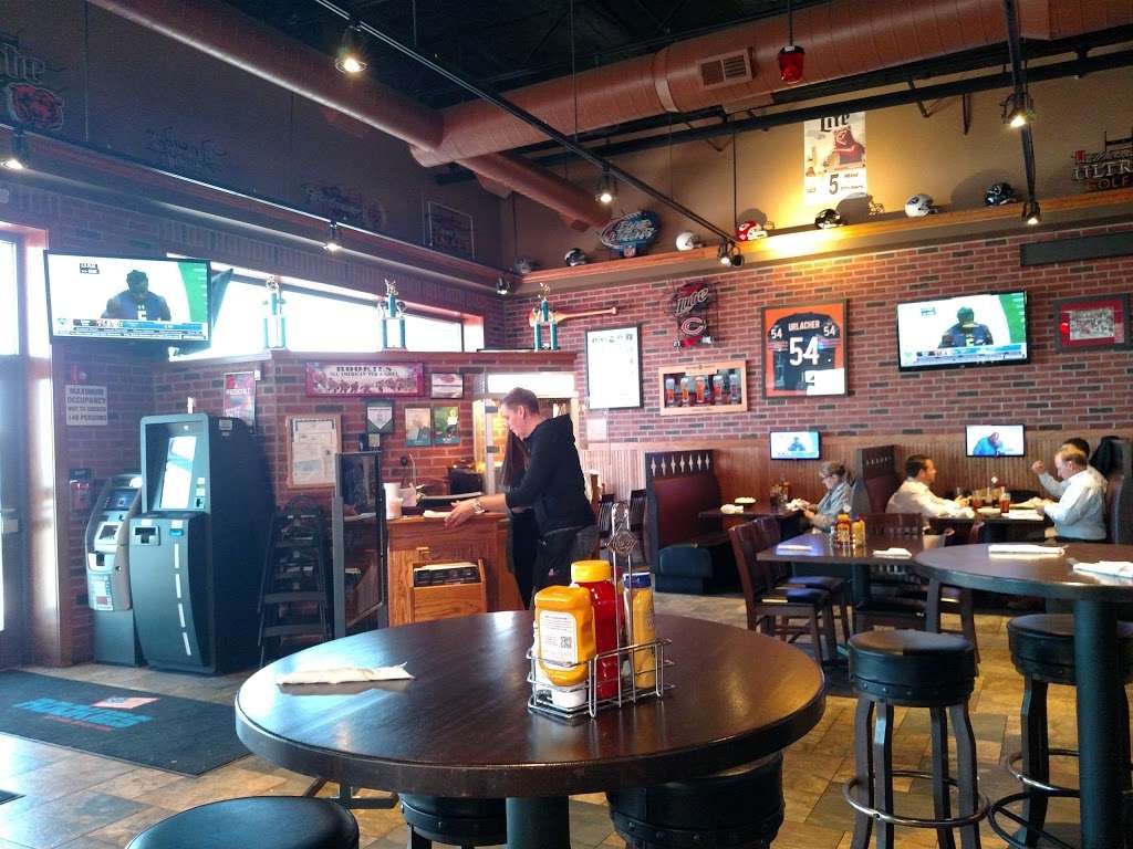 Rookies Sports Bar & Grill (Huntley) | 12220 Princeton Dr, Huntley, IL 60142, USA | Phone: (847) 669-8600