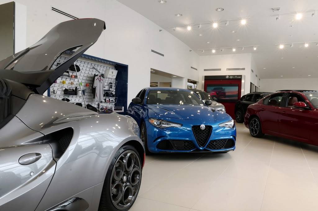 Alfa Romeo Louisville | 4710 Bowling Blvd, Louisville, KY 40207, USA | Phone: (502) 894-3436