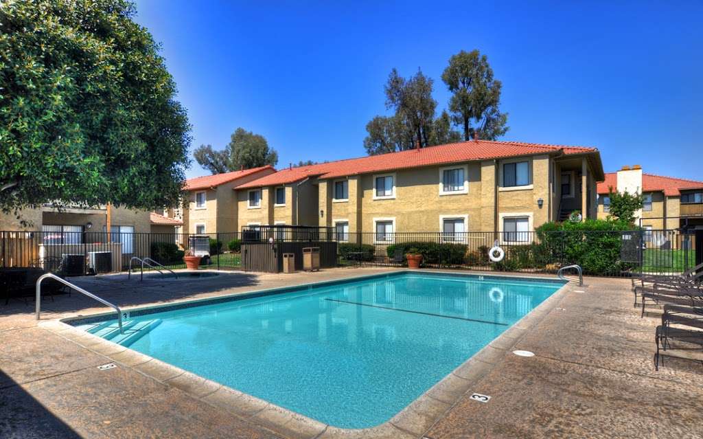 Sorelle Apartments | 12159 Cll Sombra, Moreno Valley, CA 92557, USA | Phone: (951) 242-6855