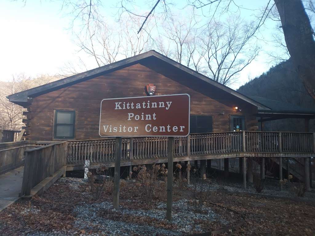 Kittatinny Point Visitor Center | 1 I-80, Columbia, NJ 07822, USA | Phone: (908) 496-4458