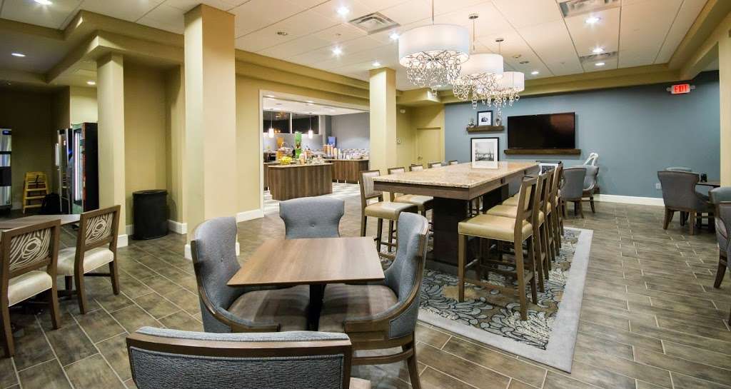 Hampton Inn Daytona Shores-Oceanfront | 3135 S Atlantic Ave, Daytona Beach Shores, FL 32118, USA | Phone: (386) 767-8533 Hampton Inn Daytona Shores-Oceanfront | 3135 S Atlantic Ave, Daytona Beach Shores, FL 32118, USA | Phone: (386) 767-8533