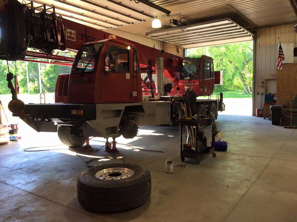 Salclay Truck and Trailer Repair | 1202 Armstrong St, Morris, IL 60450, USA | Phone: (815) 513-3968