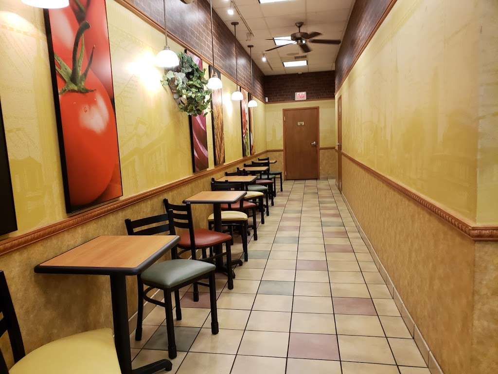 Subway Restaurants | 28544 Dupont Blvd #7, Millsboro, DE 19966, USA | Phone: (302) 934-1099