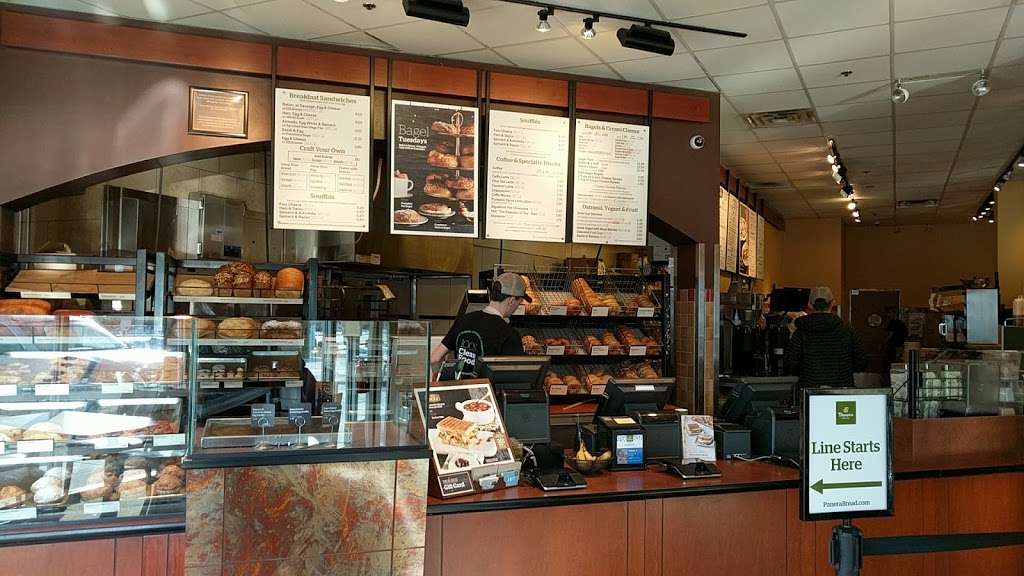 Panera Bread | 2001 N Milwaukee Ave, Riverwoods, IL 60015 | Phone: (847) 229-8062