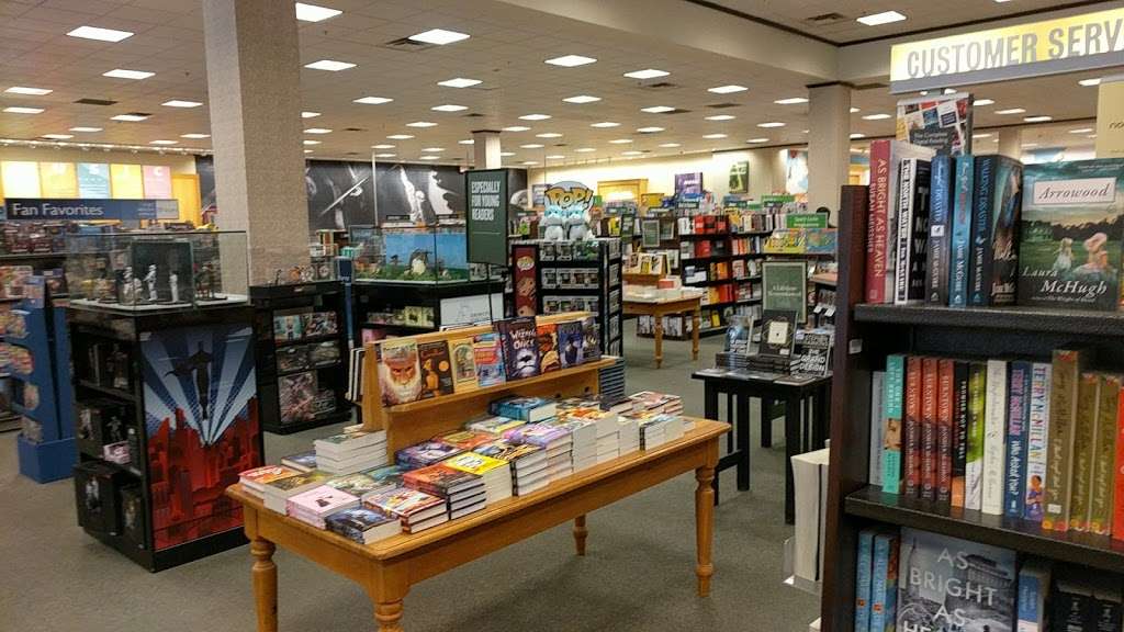 Barnes & Noble | 21 Grand Corner Avenue Washington Center, Gaithersburg, MD 20878, USA | Phone: (301) 721-0860