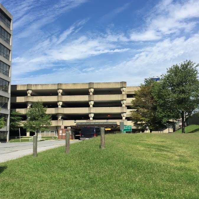 New Carrollton Garage | 4280 Garden City Dr, New Carrollton, MD 20784, USA | Phone: (301) 459-1673