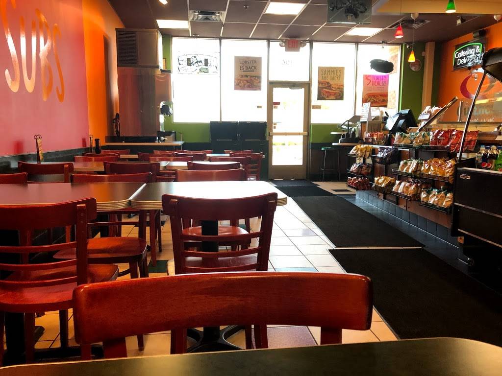 Quiznos | 5999 Rice Creek Pkwy Ste 106, Shoreview, MN 55126, USA | Phone: (651) 784-7931