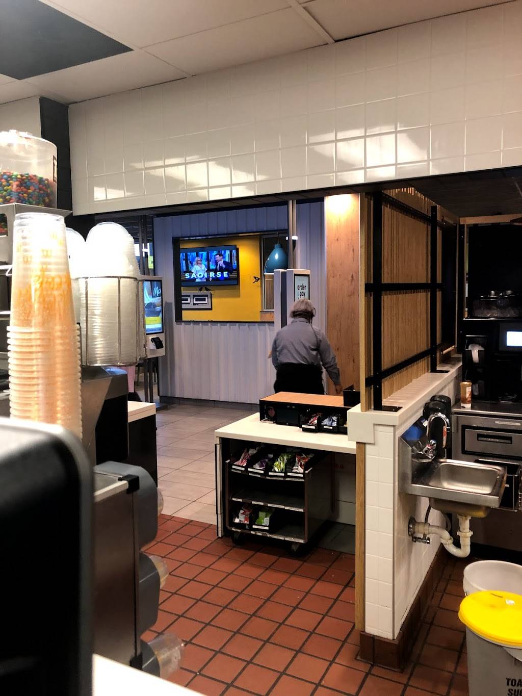 McDonalds | 3200 SE Loop 820, Forest Hill, TX 76140, USA | Phone: (817) 535-6035