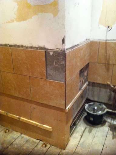 classic bathrooms/ showers/kitchens | 11 Chingford Ln, Woodford, Woodford Green IG8 9QT, UK | Phone: 020 8505 4716