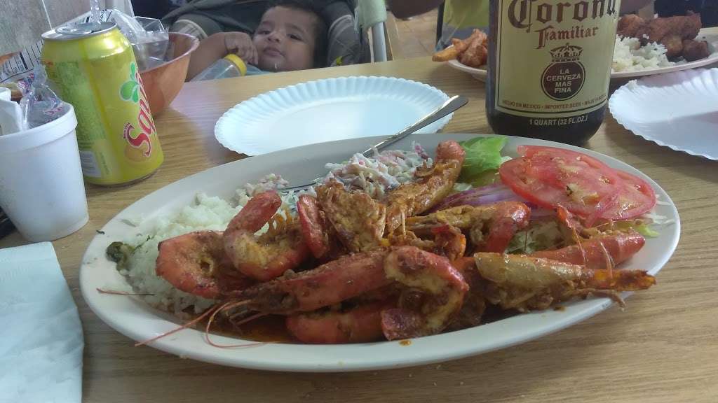 Mariscos Luis | 4225 W 47th St, Chicago, IL 60632 | Phone: (773) 843-3448