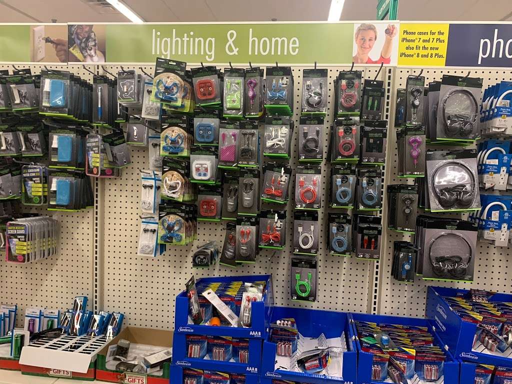 Dollar Tree | 22217 Palos Verdes Blvd #2, Torrance, CA 90505, USA | Phone: (310) 316-2496