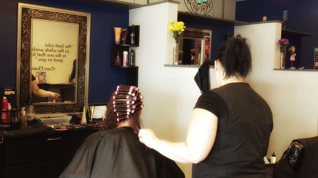 Deenas Hairstyling | 3872 IN-10, Wheatfield, IN 46392, USA | Phone: (219) 956-4774