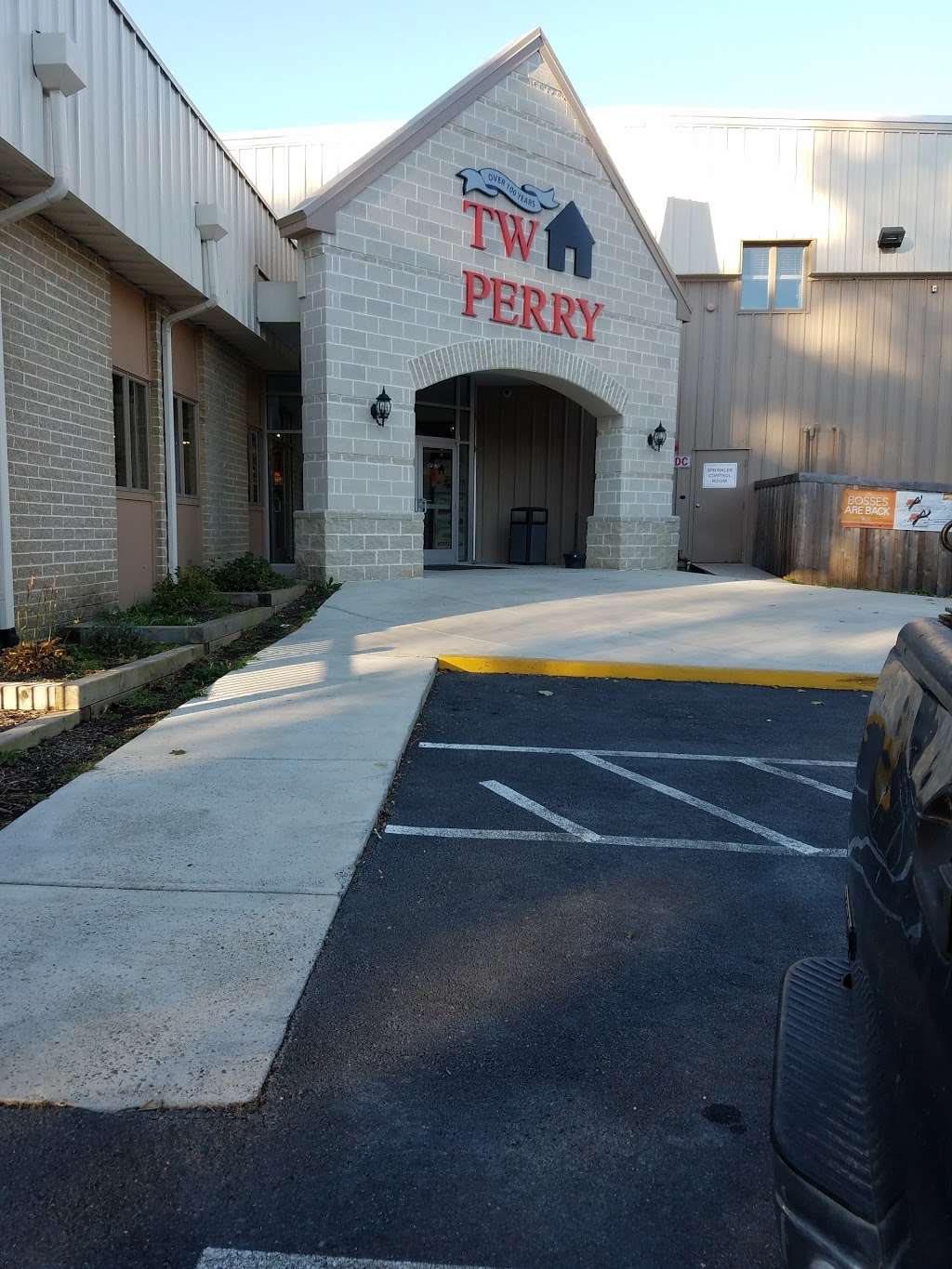 TW Perry - Springfield | 7740 Southern Dr, Springfield, VA 22150, USA | Phone: (703) 451-6500