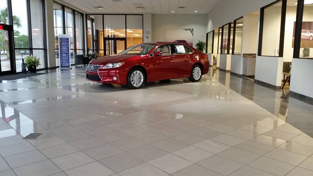 Lexus of Orange Park | 7040 Blanding Blvd, Jacksonville, FL 32244, USA | Phone: (866) 698-0217