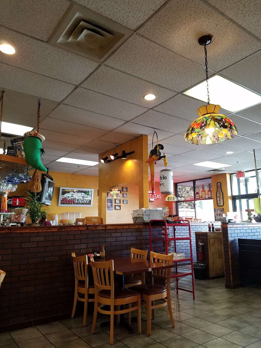El Hidalguense Mexican Restaurant | 5035 W 71st St, Indianapolis, IN 46268, USA | Phone: (317) 328-0743