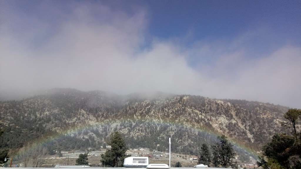 Lake of the Woods Mobile Village in 6132 Frazier Mountain Park Rd 3