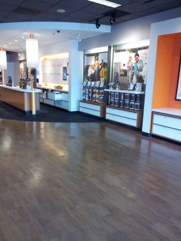 AT&T Store | 11464 Telegraph Rd, Santa Fe Springs, CA 90670, USA | Phone: (424) 219-9001