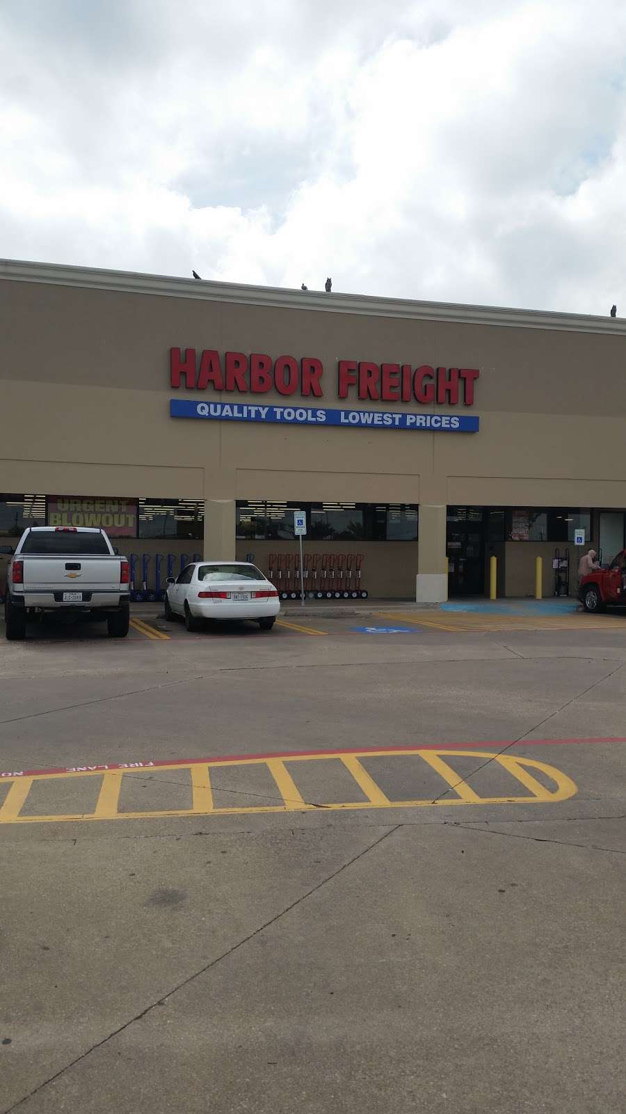 Harbor Freight Tools | 3502 Lakeview Pkwy, Rowlett, TX 75088, USA | Phone: (972) 412-3190