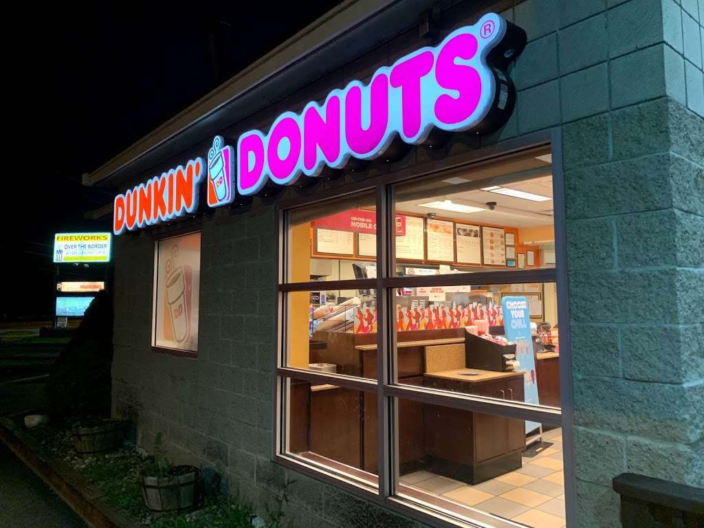 Dunkin | 12 Ocean Blvd, Seabrook, NH 03874, USA | Phone: (603) 474-7946