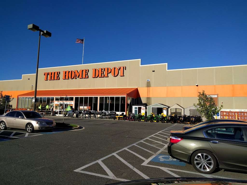 The Home Depot | 15410 Chrysler Dr, Upper Marlboro, MD 20772, USA | Phone: (301) 780-6555