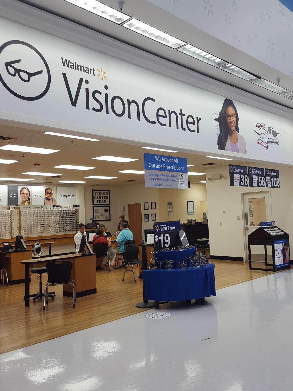 Walmart Vision & Glasses, 4444 W Vine St, Kissimmee, FL, Optometrists Od -  MapQuest