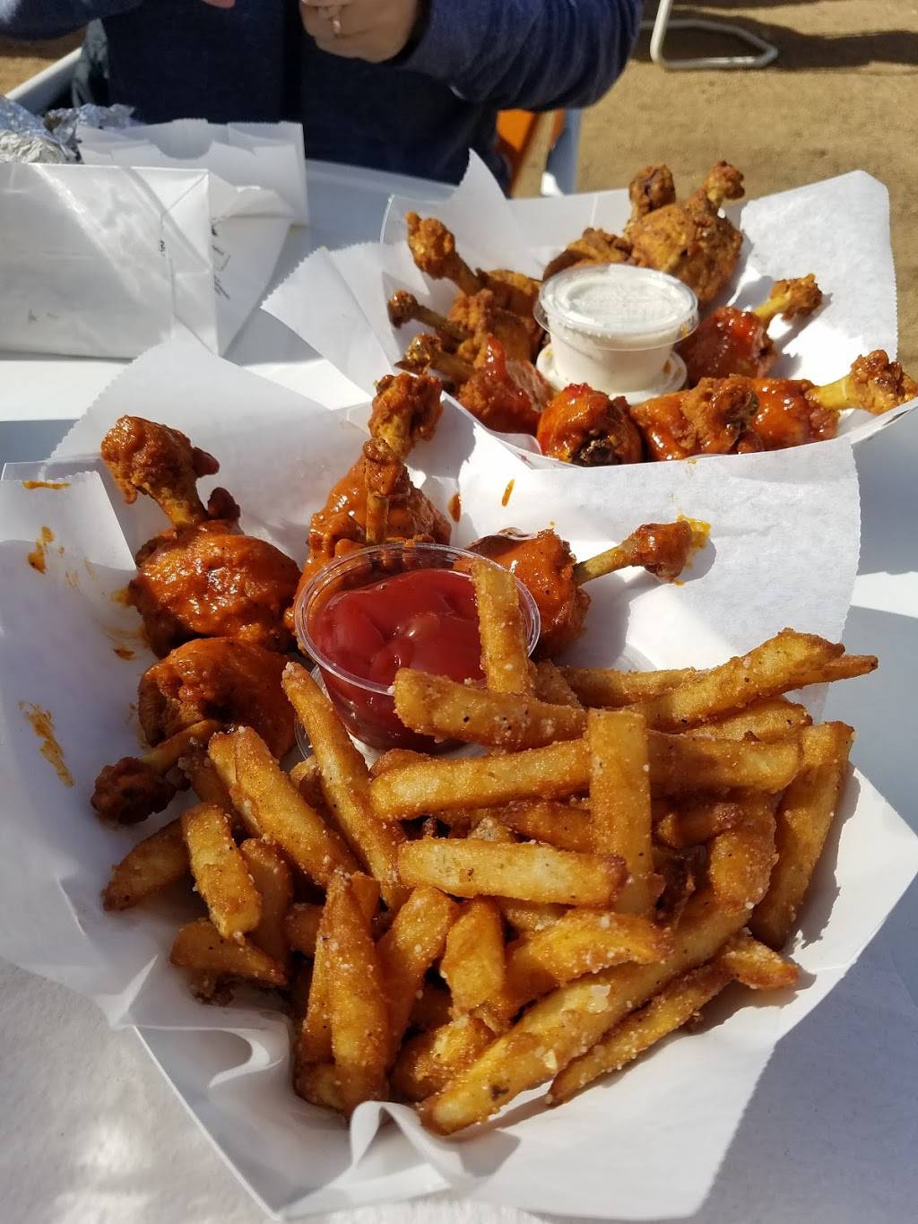TOMMY WANT WINGY | 121 Pickle Rd, Austin, TX 78704, USA | Phone: (512) 662-8516
