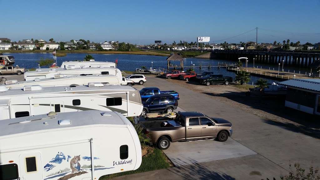 Louis RV Park | 3512 Hwy 6, Hitchcock, TX 77563, USA | Phone: (409) 797-4016