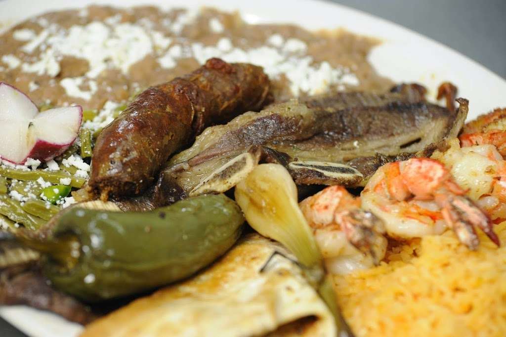 Carnitas Mexican Guanajuato Restaurant | 7900 Stevens Mill Rd # G, Matthews, NC 28104 | Phone: (704) 882-0360