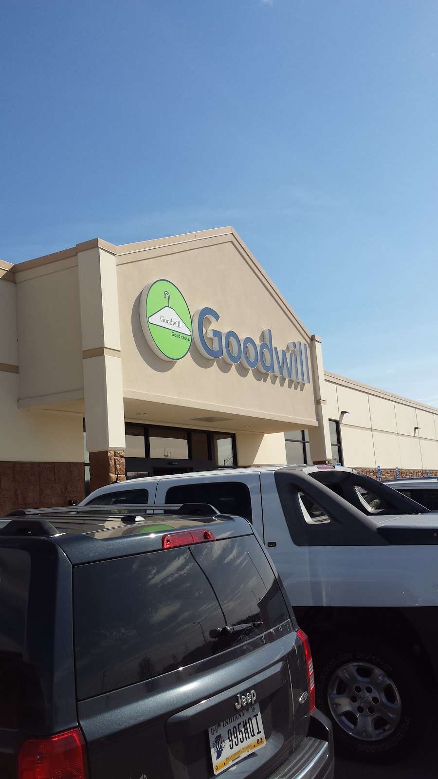 Goodwill Store | 55 Carr Hill Rd, Columbus, IN 47201, USA | Phone: (812) 669-1943