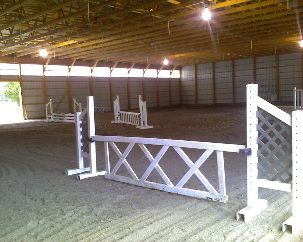 Soft Landing Stables LLC Boarding nr DC | 207 Farmington Rd W, Accokeek, MD 20607 | Phone: (703) 944-9456