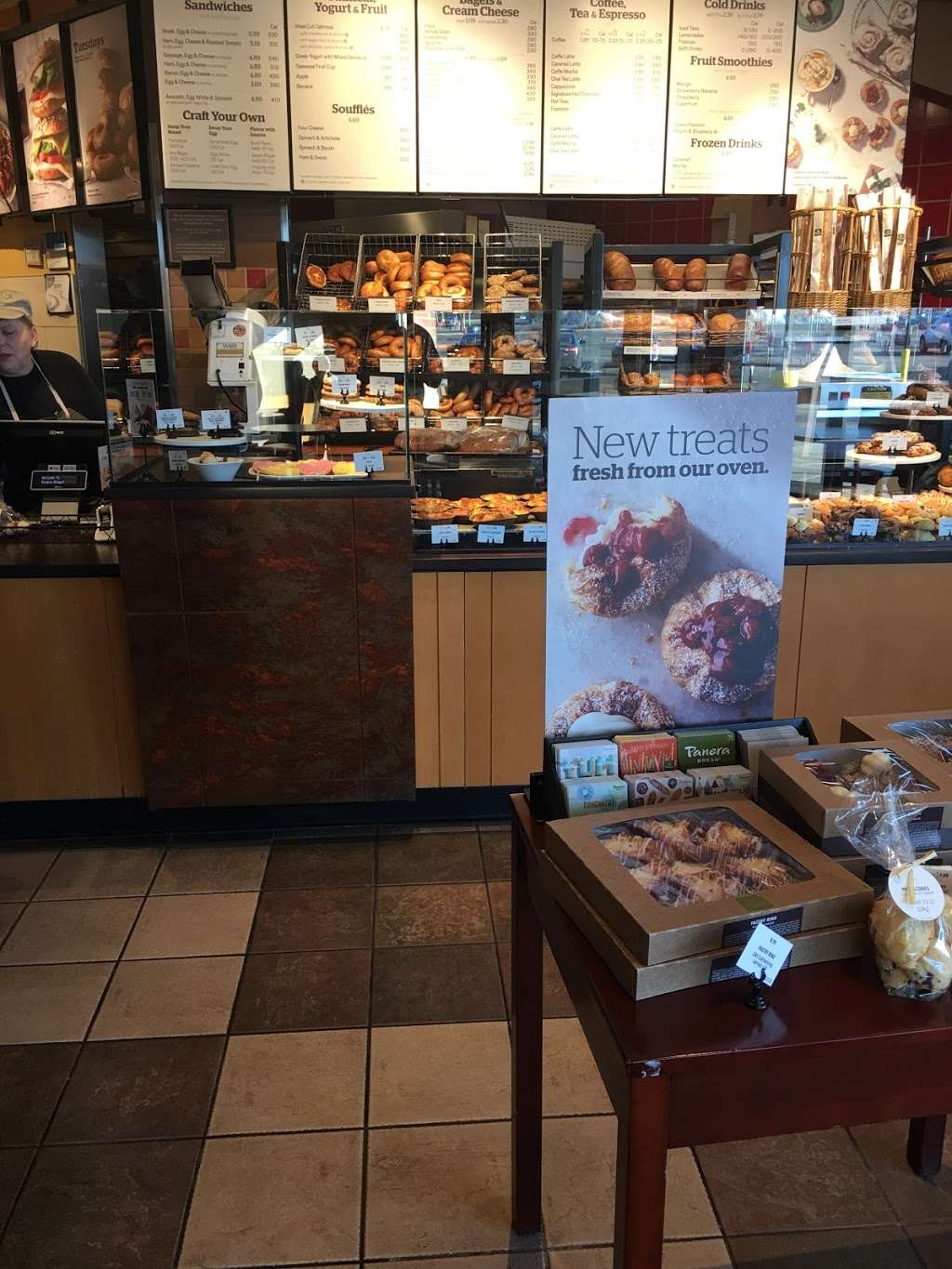 Panera Bread | 5630 Washington Ave, Racine, WI 53406, USA | Phone: (262) 634-7777