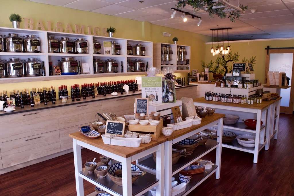 So Olive Oil & Vinegar Shop | 125 Mill St, Occoquan, VA 22125 | Phone: (571) 398-2377