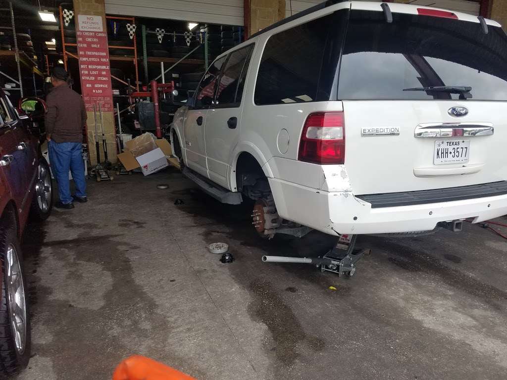 Oviedo Tire Shop | 11121 Lake June Rd, Balch Springs, TX 75180, USA | Phone: (972) 289-9999