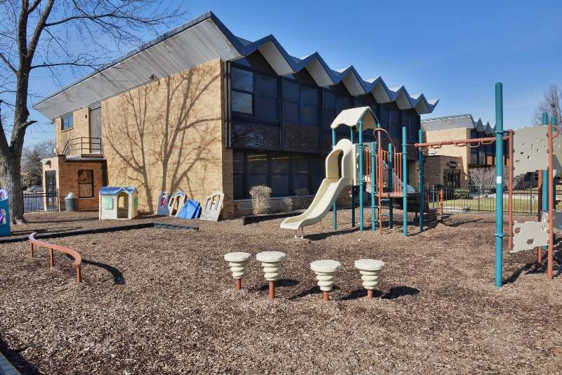 Our Lady of the Snows Elementary School | 4810 S Leamington Ave, Chicago, IL 60638, USA | Phone: (773) 735-4810