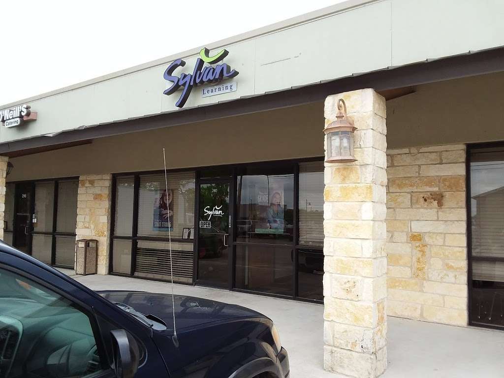 Parkway Village Shopping Center | 1420 Schertz Pkwy, Schertz, TX 78154 | Phone: (210) 499-4242