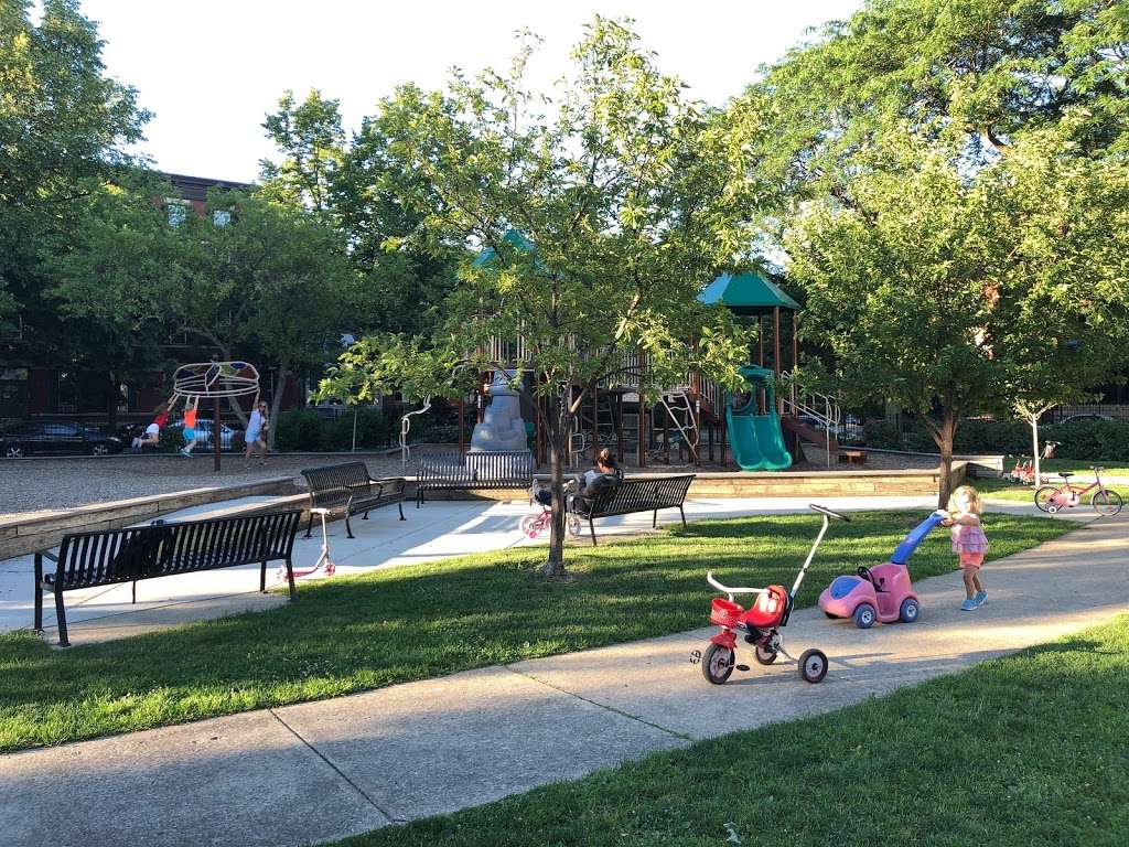 Bauler Playlot Park | 501 W Wisconsin St, Chicago, IL 60614 | Phone: (312) 742-7898