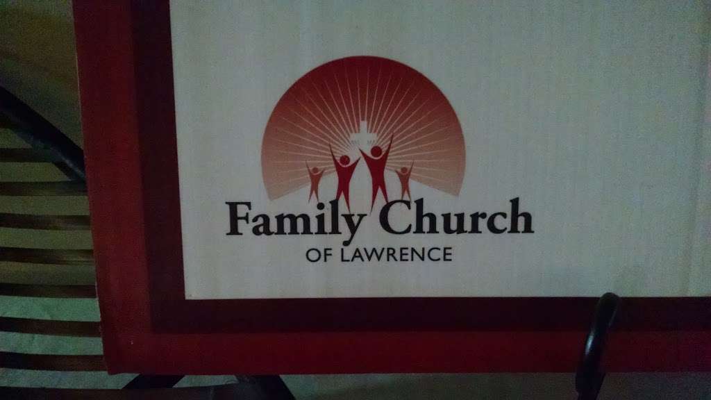 Family Church of Lawrence | 906 N 1464 Rd, Lawrence, KS 66049, USA | Phone: (785) 843-3325