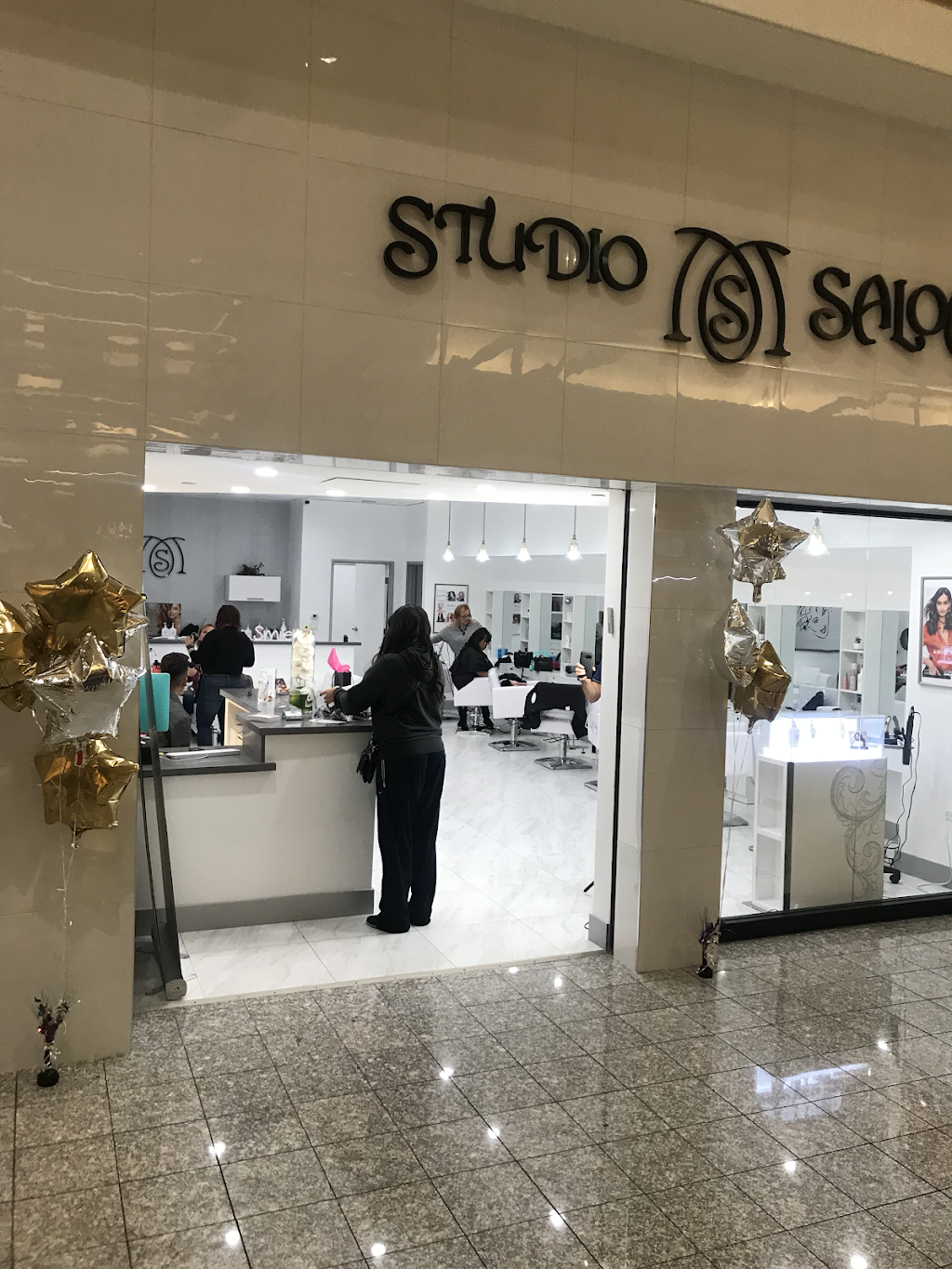 Studio m salon | 1300 W Sunset Rd, Henderson, NV 89014, USA | Phone: (702) 570-5959