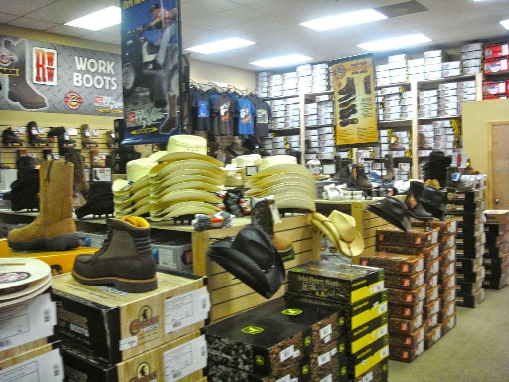 Russells Western Wear | 3527 US-98, Lakeland, FL 33809, USA | Phone: (863) 937-8918