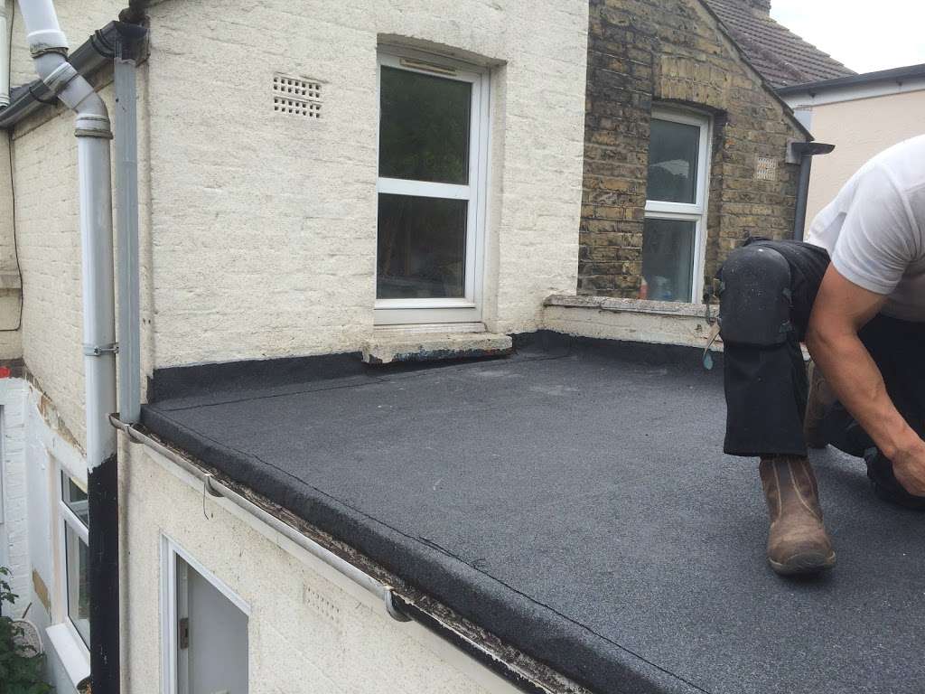 Premier Roofcare Services Ltd | 151 High St, Wouldham, Rochester ME1 3TY, UK | Phone: 0800 086 2086