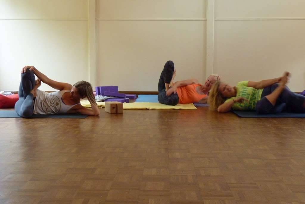 Boxhill Yoga | Boxhill Village Hall,, Boxhill Rd, Box Hill, Tadworth KT20 7JT, UK | Phone: 07411 383430