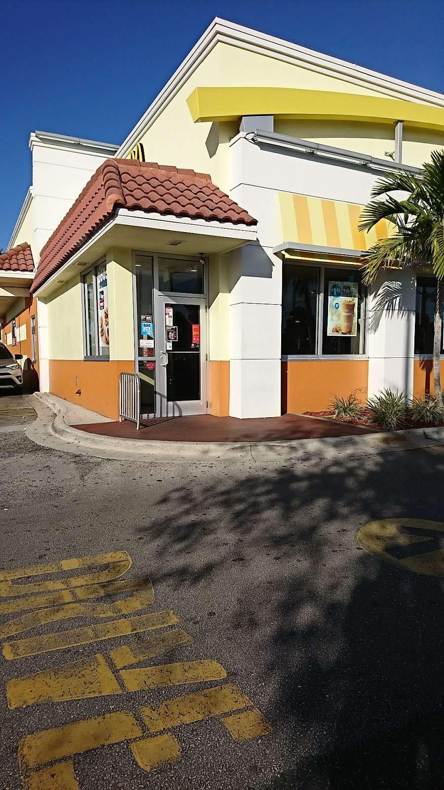 McDonalds | 2605 S Military Trail, West Palm Beach, FL 33415, USA | Phone: (561) 209-2520