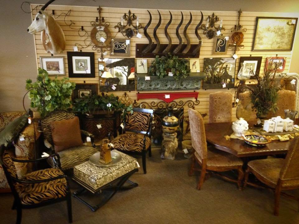 Furniture Buy Consignment | 11722 Marsh Ln Suite 212, Dallas, TX 75229, USA | Phone: (214) 358-0437